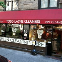 Foto tirada no(a) Todd Layne Cleaners por Daniel P. em 5/6/2012