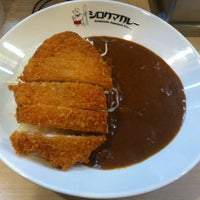 Photo taken at シロクマカレー 三軒茶屋店 by 武部 誠. on 8/7/2012