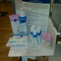 Photo taken at Ulta Beauty - Curbside Pickup Only by ALESHA B. on 3/3/2012