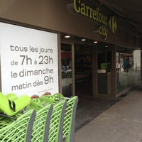 Photo taken at Carrefour City by Cássio A. on 6/13/2012