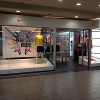 nike store in sm megamall