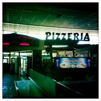 Photo taken at Pizza Pazza by Vit F. on 6/19/2012