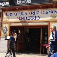3/28/2012 tarihinde Mireia R.ziyaretçi tarafından Cerveceria Cruz Blanca Monterrey'de çekilen fotoğraf