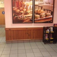 Photo taken at Burger King by RenyaDeDulce on 8/12/2012