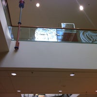 8/31/2012 tarihinde WhitneyGeneaziyaretçi tarafından Knoxville Center Mall'de çekilen fotoğraf