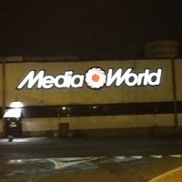 Photo taken at MediaWorld by Gabriele Giulio T. on 4/12/2012