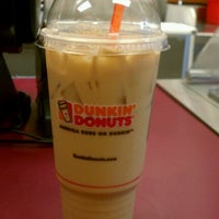 Photo taken at Dunkin&amp;#39; by Rob 😎🇺🇸🇧🇸 C. on 9/3/2012