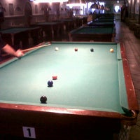 Photo taken at Bola Sete Snooker Bar by Marcio F. on 7/29/2012