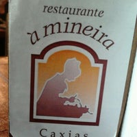 Foto tirada no(a) Restaurante À Mineira por Paulo A. em 9/12/2012