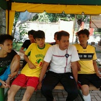 Photo taken at Viva futsal by Heru N. on 5/26/2012