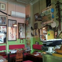 Foto tirada no(a) Kabab Café por softaco em 3/31/2012
