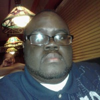 Photo taken at Applebee&#39;s Grill + Bar by Pharon D. O. on 7/25/2012