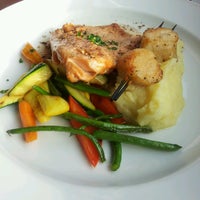 Photo taken at Horizons Restaurant by nicholita on 6/30/2012