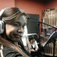 Photo taken at Blackbox Recording Studios by Mrs 💋JuWieZy™ V. on 5/8/2012