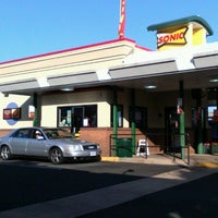 Photo taken at Sonic Drive-In by Andres M. on 7/27/2012