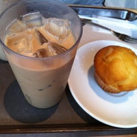 Photo taken at BLENZ coffee ラゾーナ川崎プラザ店 by まよ on 8/11/2012