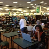 Photo taken at Barnes &amp;amp; Noble by Agi A. on 4/22/2012