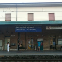 Photo taken at Stazione Forte dei Marmi-Seravezza-Querceta by Xenia on 7/13/2012