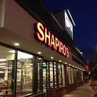 Photo taken at Shapiro&amp;#39;s Delicatessen by Drink S. on 8/16/2012