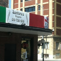 6/24/2012 tarihinde Russell R.ziyaretçi tarafından Santora&amp;#39;s Pizza'de çekilen fotoğraf