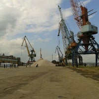 Photo taken at Самарский речной порт by Oleg L. on 6/21/2012