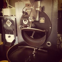 6/27/2012にJessica F.がParamour Coffeeで撮った写真