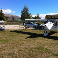 Photo taken at U-Fly Wanaka by Ruth P. on 3/28/2012
