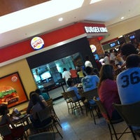 Photo taken at Burger King by Naassom A. on 4/15/2012