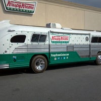 Das Foto wurde bei Krispy Kreme Doughnuts von Tony M. am 4/27/2012 aufgenommen
