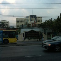 Photo taken at ป้ายรถเมล์ หน้า ร.ร.พิบูลประชาสรรค์ by Rynn R. on 3/19/2012