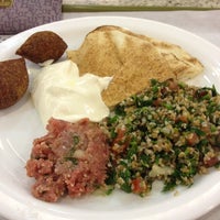 Das Foto wurde bei Latife von Julie G. am 8/16/2012 aufgenommen