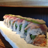 8/12/2012에 Carrie T.님이 Stingray Sushi에서 찍은 사진