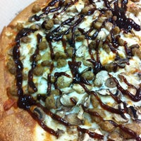 Снимок сделан в Freshslice Pizza пользователем Mrs. 8/10/2012
