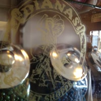 6/9/2012 tarihinde Kayvee s.ziyaretçi tarafından Diana&amp;#39;s Sweet Shoppe'de çekilen fotoğraf