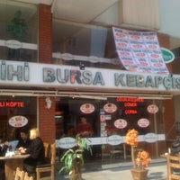 Photo taken at Tarihi Bursa Kebapçısı by Tuuba.S on 3/7/2012