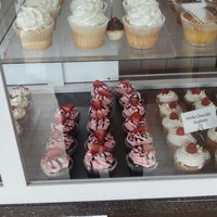 Photo taken at The Kupcake Factory by CHICO F. on 4/17/2012