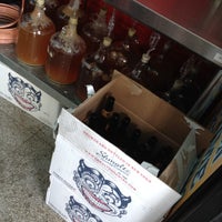 8/26/2012にChris J.がConey Island Brewing Companyで撮った写真