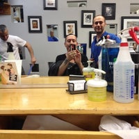 5/23/2012にMichael F.がNeighborhood Barbersで撮った写真