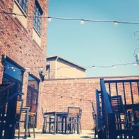 5/19/2012 tarihinde Jeni B.ziyaretçi tarafından Avo Restaurant &amp;amp; Dram Whiskey Bar'de çekilen fotoğraf