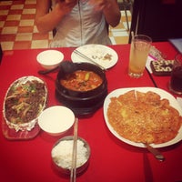 Photo taken at Full House Korean Restaurant by Ming H K. on 7/8/2012
