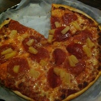 Photo taken at Bordenaros Pizza &amp;amp; Pasta by Erin L. on 3/20/2012