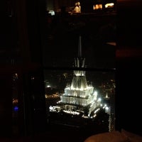 Photo taken at 100 Century Avenue Restaurant (世纪100餐厅) by Wenjie Z. on 3/28/2012