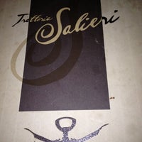 รูปภาพถ่ายที่ Trattoria Salieri โดย Giovanni เมื่อ 8/3/2012