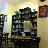 Foto tomada en La Qarmita Librería-Café  por Jorge el 7/13/2012