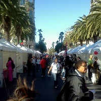 Photo taken at Downtown Anaheim Certified Farmers&amp;#39; Market &amp;amp; Craft Fair by Jesse H. on 2/4/2012