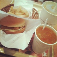 Photo taken at MOS Burger by Finna T. on 9/9/2012