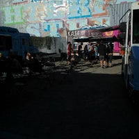 Photo taken at Off the Grid: Hayes Valley @ Proxy by Anna J. on 7/6/2012