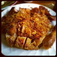 Photo taken at Som Tum Khun Khan by ✨⚓Casanova👒✨• ✨. on 8/2/2012