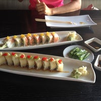 Foto tomada en Nozumi Asian Cuisine  por Austin G. el 8/7/2012