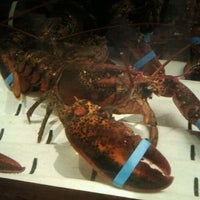 รูปภาพถ่ายที่ Red Lobster โดย Cassandra R. เมื่อ 6/11/2012